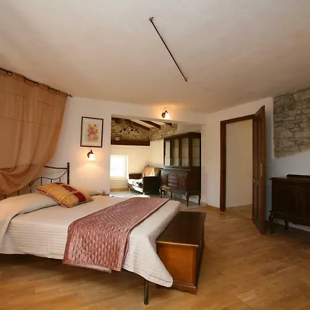 Flores Villa *
